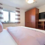 Alpentraum - Oberstdorfer Berglodge Апартаменты *