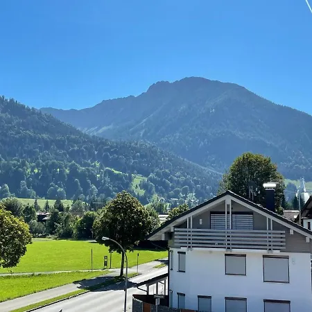 Apartment Alpentraum - Oberstdorfer Berglodge *